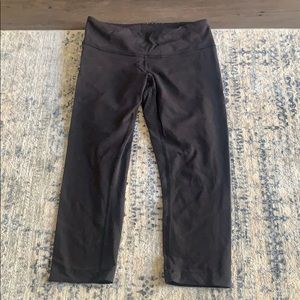 Black lululemon